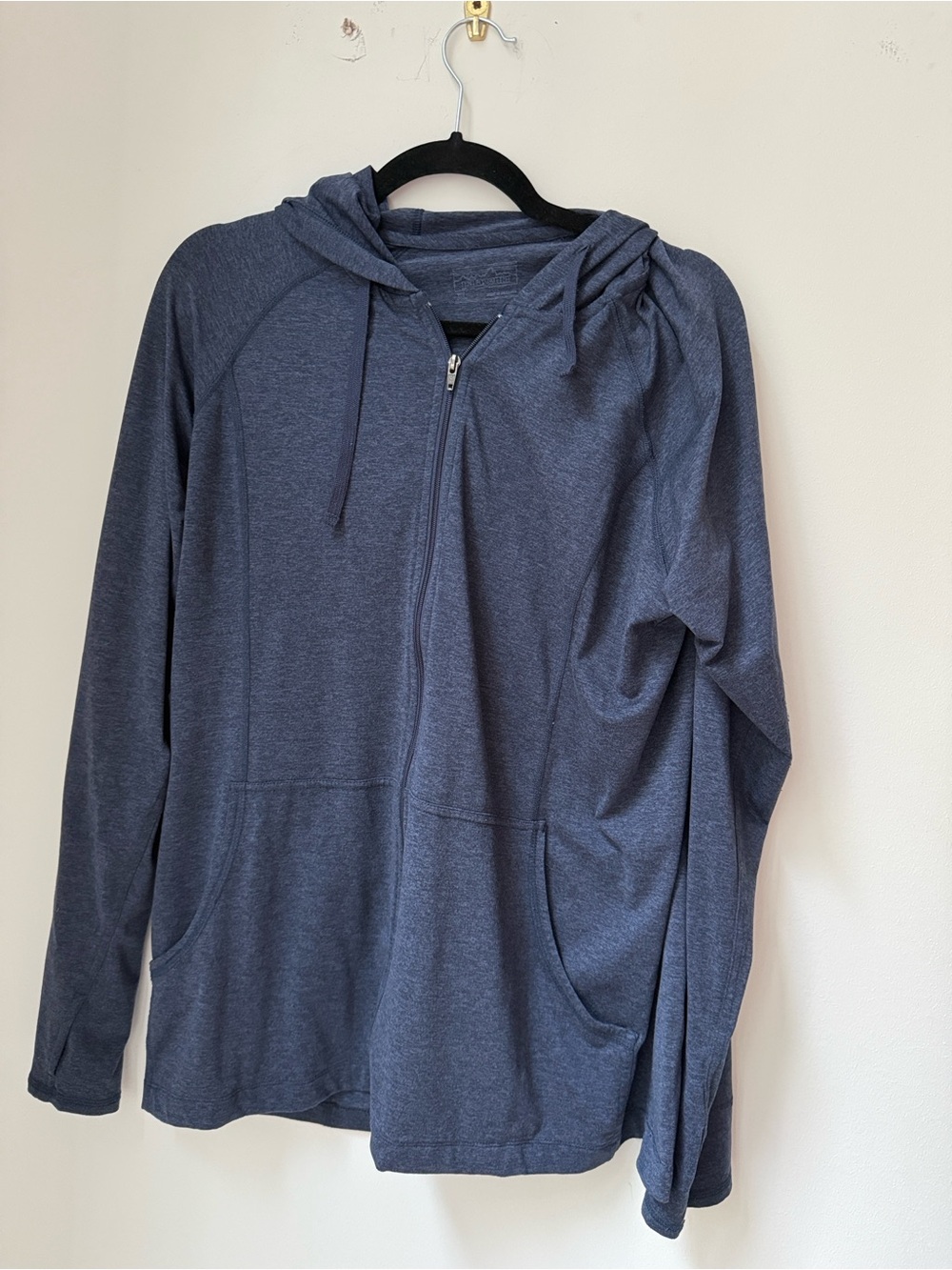 Patagonia Navy  Hoodie. Like New. Size XL